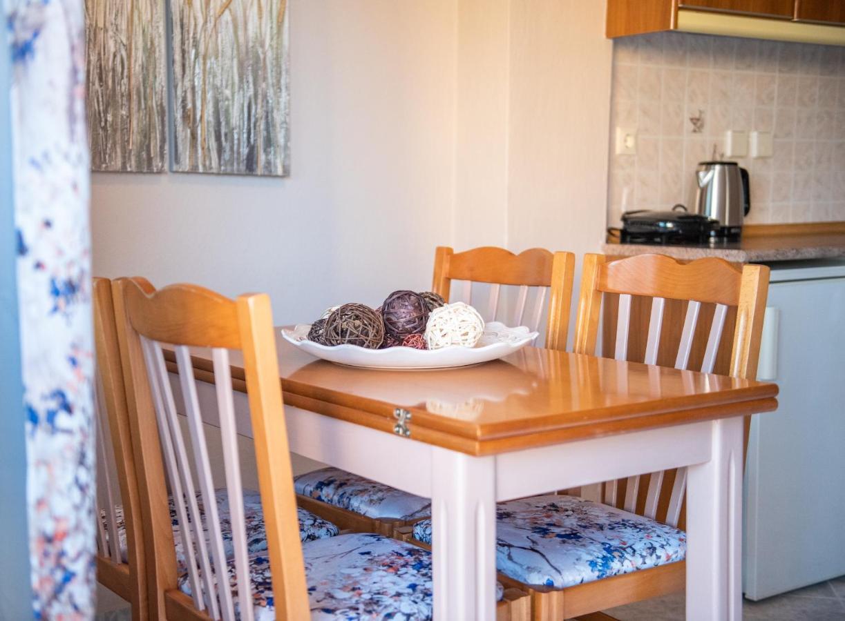 דירות סיקיה Family House Nikos מראה חיצוני תמונה